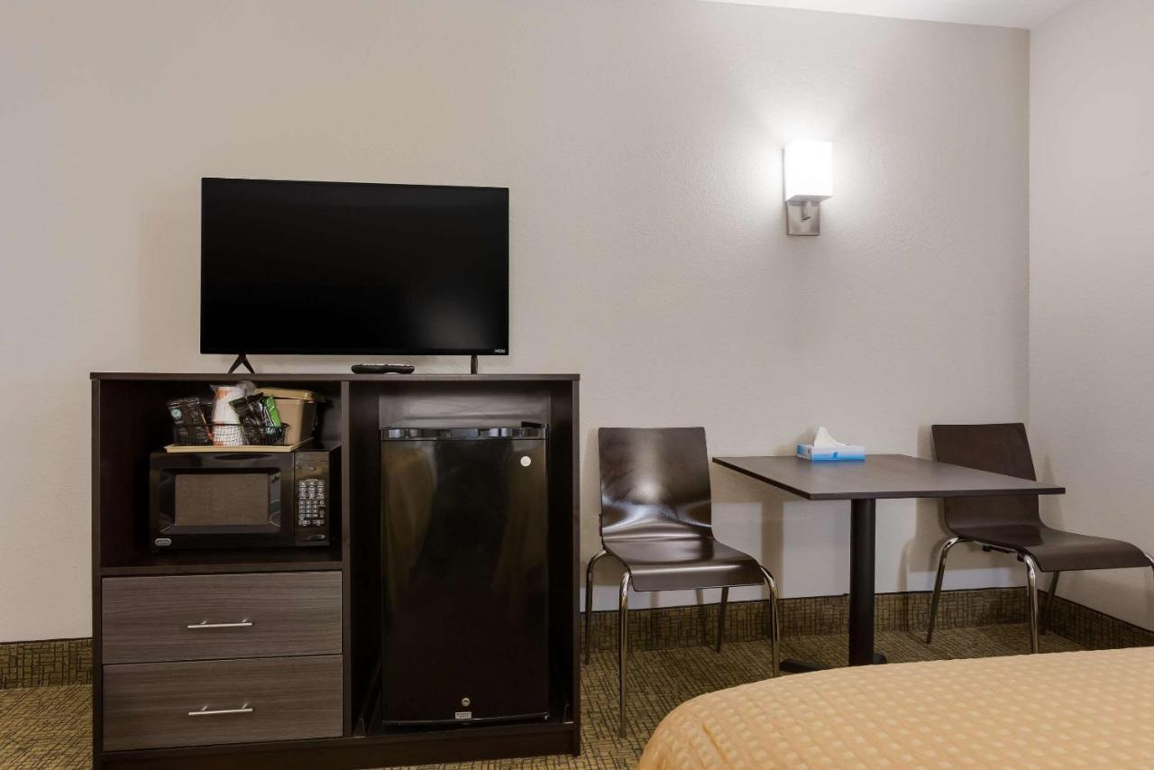 Rodeway Inn Branson, Brick House Dış mekan fotoğraf