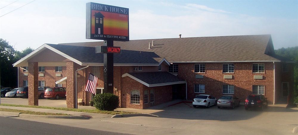 Rodeway Inn Branson, Brick House Dış mekan fotoğraf