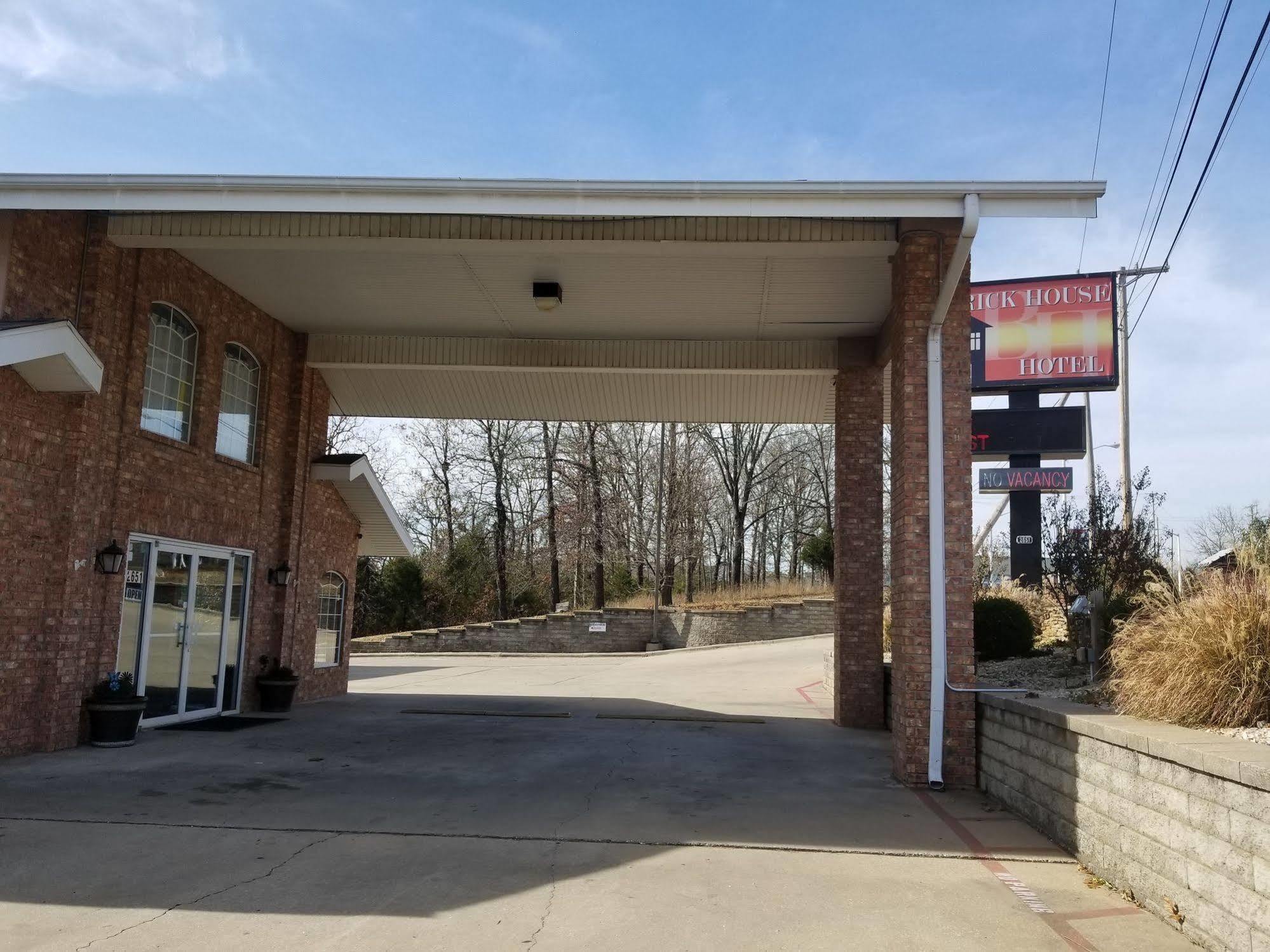 Rodeway Inn Branson, Brick House Dış mekan fotoğraf