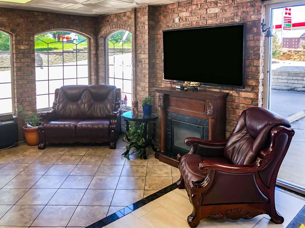 Rodeway Inn Branson, Brick House İç mekan fotoğraf